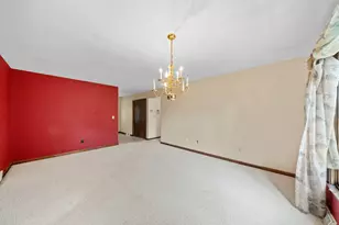 2445 Coach and Surrey Ln, Aurora, IL 60506 - Photo 14