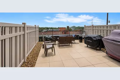 1 E Main Street #404, Champaign, IL 61820 - Photo 16