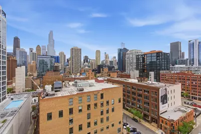 340 W Superior Street #1201, Chicago, IL 60654 - Photo 8