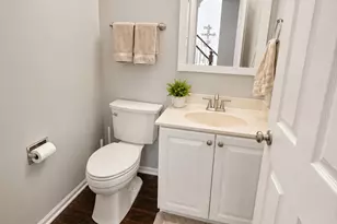 1844 S Robin Ct, Libertyville, IL 60048 - Photo 8