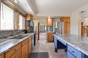 204 Freemont St, Durand, IL 61024 - Photo 32