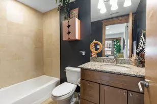1803 W Huron St, Chicago, IL 60622 - Photo 14