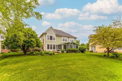 332 Colonial Drive, Vernon Hills, IL 60061 - Photo 30