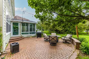 332 Colonial Dr, Vernon Hills, IL 60061 - Photo 28