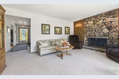 1417 Lee Lane, Spring Grove, IL 60081 - Photo 8