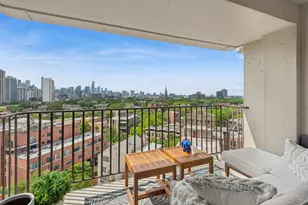 1960 N Lincoln Park West Ave, Chicago, IL 60614 - Photo 2