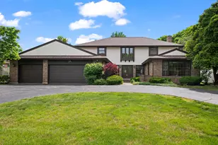 4211 Ridgeland Ln, Northbrook, IL 60062 - Photo 1
