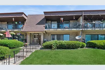 9111 S Roberts Road #7C, Hickory Hills, IL 60457 - Photo 1