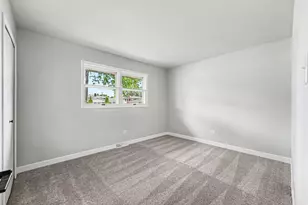 2847 194th St, Lansing, IL 60438 - Photo 16