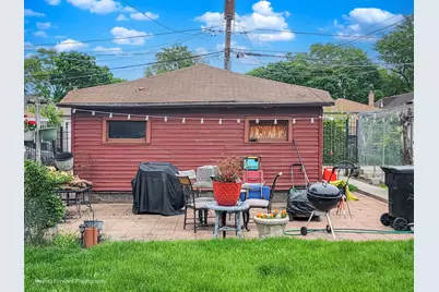 8213 S Indiana Avenue, Chicago, IL 60619 - Photo 4