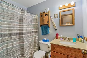332 Everett Ave, Crystal Lake, IL 60014 - Photo 10