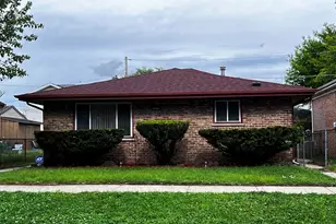 741 Buffalo Ave, Calumet City, IL 60409 - Photo 2