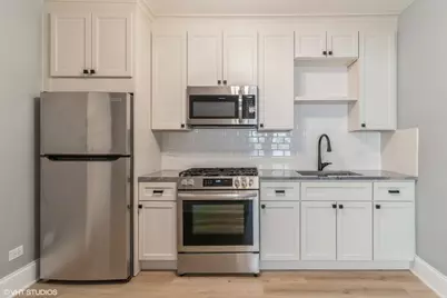 3603 W Cullom Avenue #2W, Chicago, IL 60618 - Photo 4