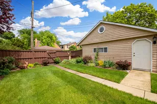 108 Imperial St, Park Ridge, IL 60068 - Photo 6