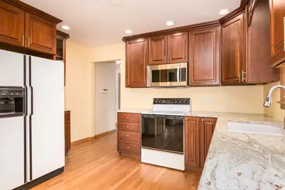 108 Imperial Street, Park Ridge, IL 60068 - Photo 14