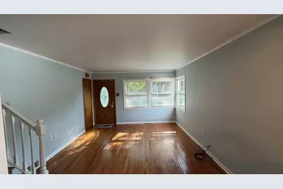 38280 N Wilson Avenue, Beach Park, IL 60087 - Photo 10