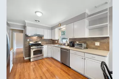 727 Harms Road, Glenview, IL 60025 - Photo 6