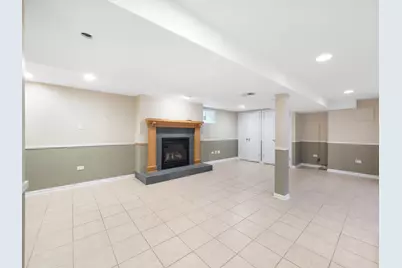 727 Harms Road, Glenview, IL 60025 - Photo 18