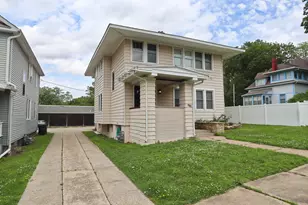 416 1/2 W Jackson St, Morris, IL 60450 - Photo 2
