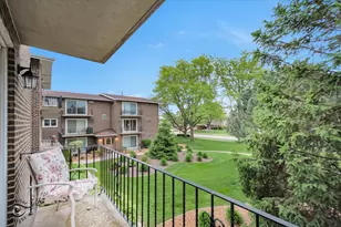 9016 W 140th St, Orland Park, IL 60462 - Photo 8