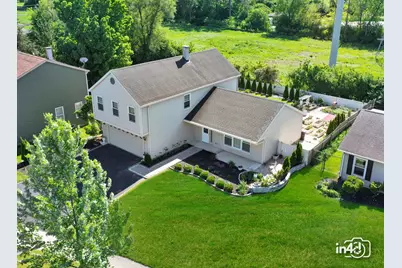 2090 S Valley Road, Lombard, IL 60148 - Photo 2