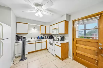 1855 Parkside Drive #8, Park Ridge, IL 60068 - Photo 12