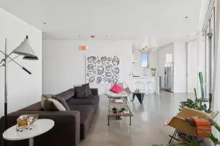 2054 W Grand Ave, Chicago, IL 60612 - Photo 32