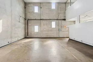2054 W Grand Ave, Chicago, IL 60612 - Photo 12