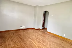 1352 Crosat St, Lasalle, IL 61301 - Photo 8