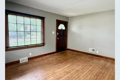 1352 Crosat Street, Lasalle, IL 61301 - Photo 6