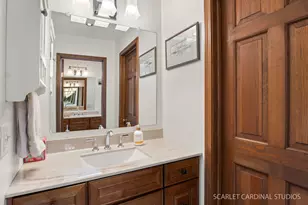 27W180 Chestnut Ln, Winfield, IL 60190 - Photo 16