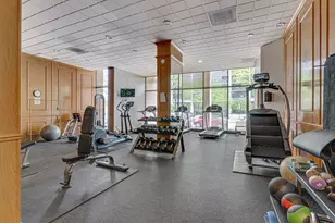 1540 N La Salle Dr, Chicago, IL 60610 - Photo 16