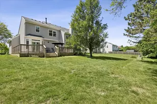 2952 Liberty Ln, Lindenhurst, IL 60046 - Photo 28