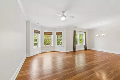 125 Pleasant Street #125B, Oak Park, IL 60302 - Photo 4