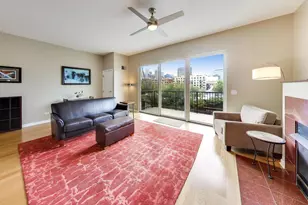 647 N Green St, Chicago, IL 60642 - Photo 2