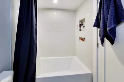 200 N Dearborn Street #3103, Chicago, IL 60601 - Photo 10