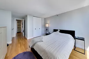 200 N Dearborn St, Chicago, IL 60601 - Photo 8