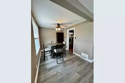 11042 S State Line Road, Chicago, IL 60617 - Photo 4