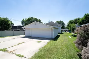 308 W Lincoln Ave, Streator, IL 61364 - Photo 32