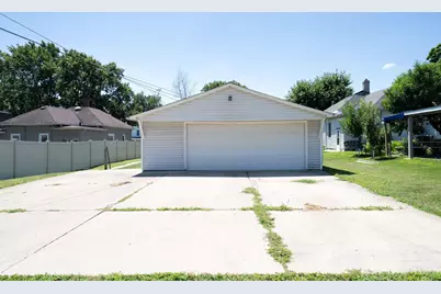 308 W Lincoln Avenue, Streator, IL 61364 - Photo 2