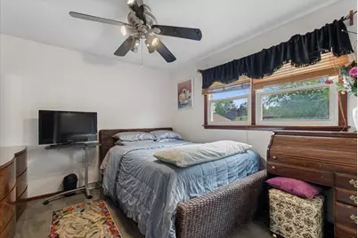 15622 Madison Avenue, Dolton, IL 60419 - Photo 14