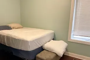 2105 Highland Ave, Berwyn, IL 60402 - Photo 18