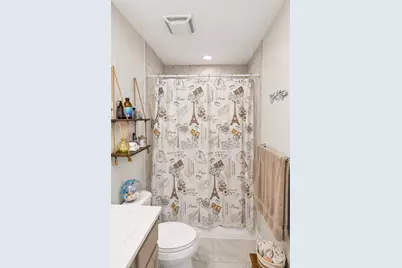 111 S Bartlett Road, Streamwood, IL 60107 - Photo 10