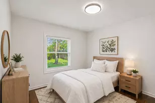 111 S Bartlett Rd, Streamwood, IL 60107 - Photo 12