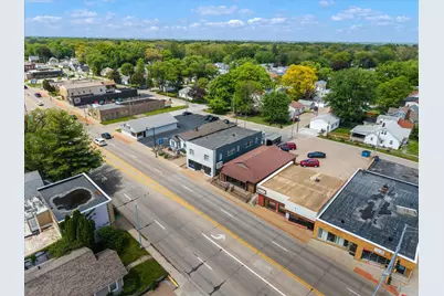3313 Avenue Of The Cities, Moline, IL 61265 - Photo 8