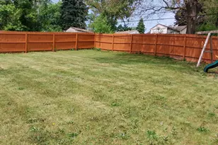 5420 Hillside Dr, McHenry, IL 60050 - Photo 28