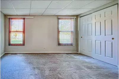 120 Inverness Court, Elk Grove Village, IL 60007 - Photo 12