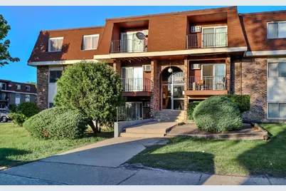 1085 Valley Lane #216, Hoffman Estates, IL 60169 - Photo 1