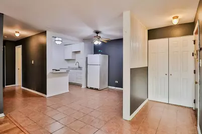 1085 Valley Lane #216, Hoffman Estates, IL 60169 - Photo 2