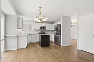 2657 Wydown Ln, Aurora, IL 60502 - Photo 20